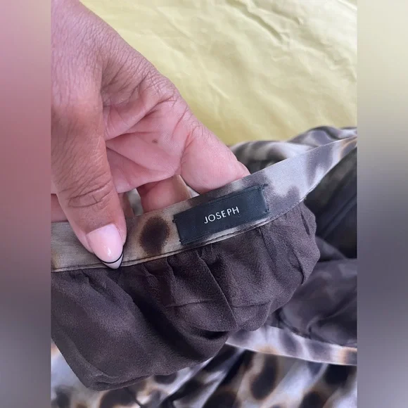 Joseph leopard print silk skirt - Picture 4 of 5